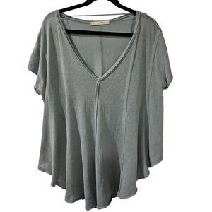 Free People We the Free Sammie V-Neck Short Sleeve T-Shirt medium Ocean Day